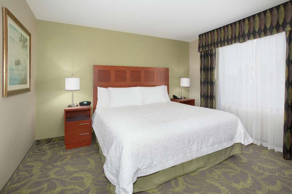 Hotel photo 72 of Hampton Inn & Suites Astoria.