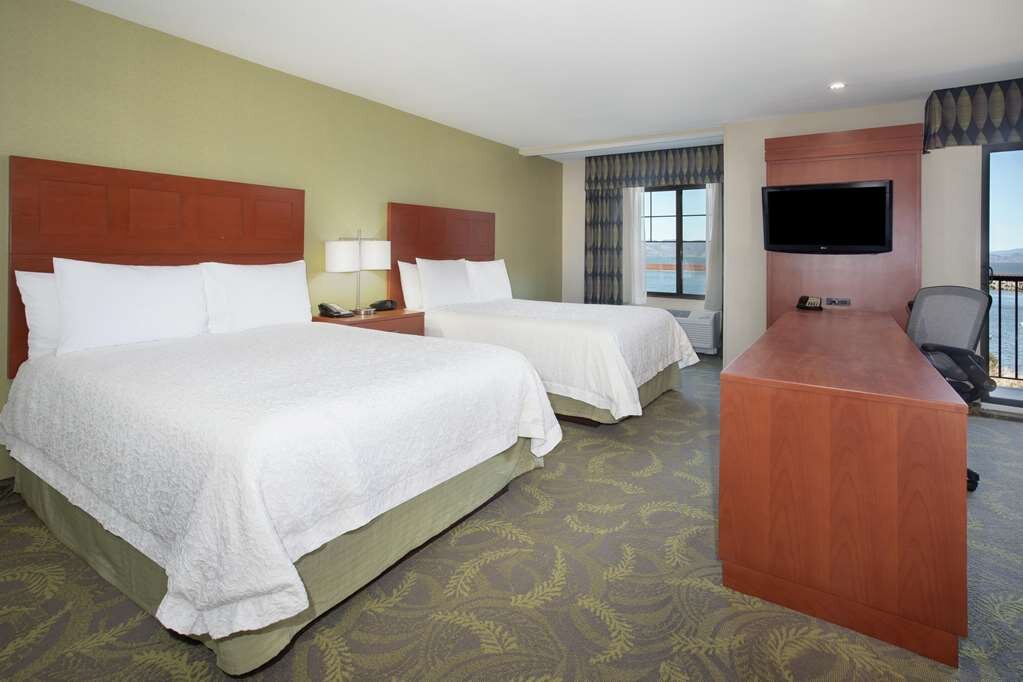Hotel photo 25 of Hampton Inn & Suites Astoria.
