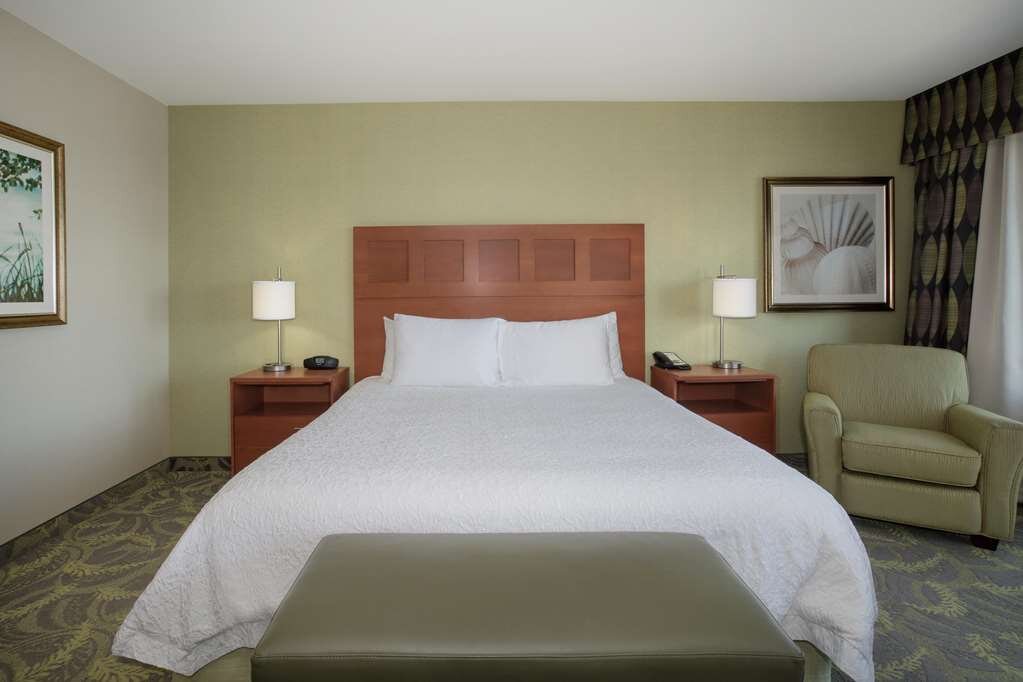 Hotel photo 20 of Hampton Inn & Suites Astoria.