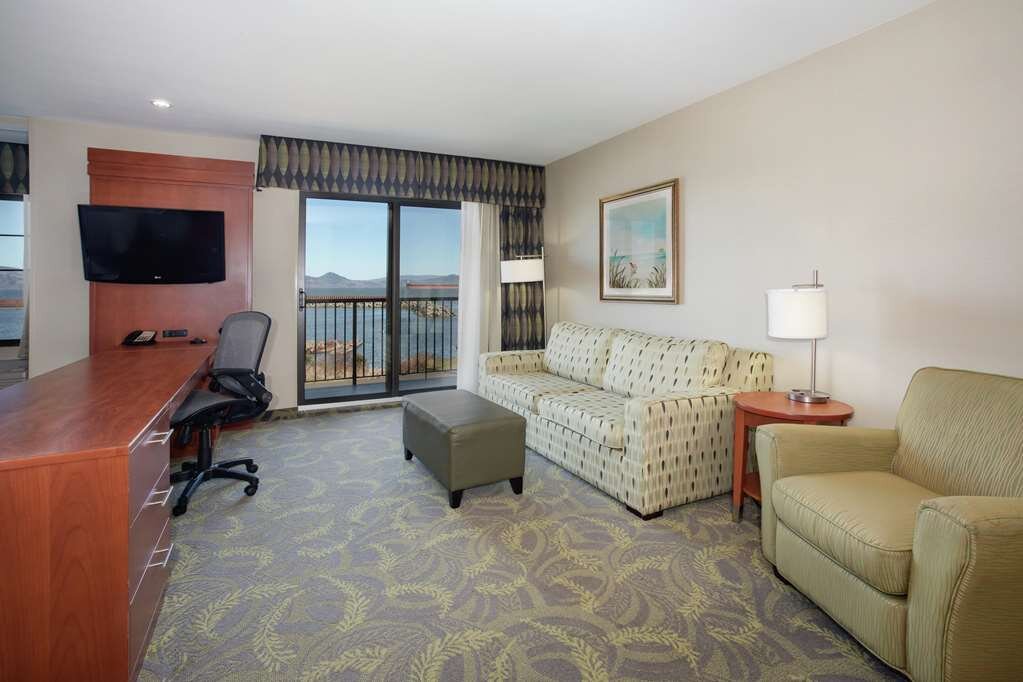 Hotel photo 34 of Hampton Inn & Suites Astoria.