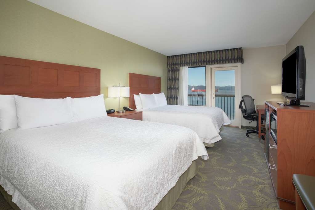 Hotel photo 64 of Hampton Inn & Suites Astoria.
