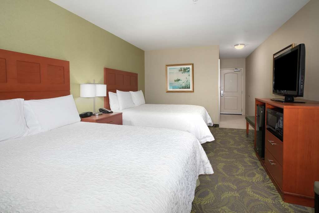 Hotel photo 15 of Hampton Inn & Suites Astoria.