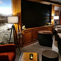 Barrys Lounge