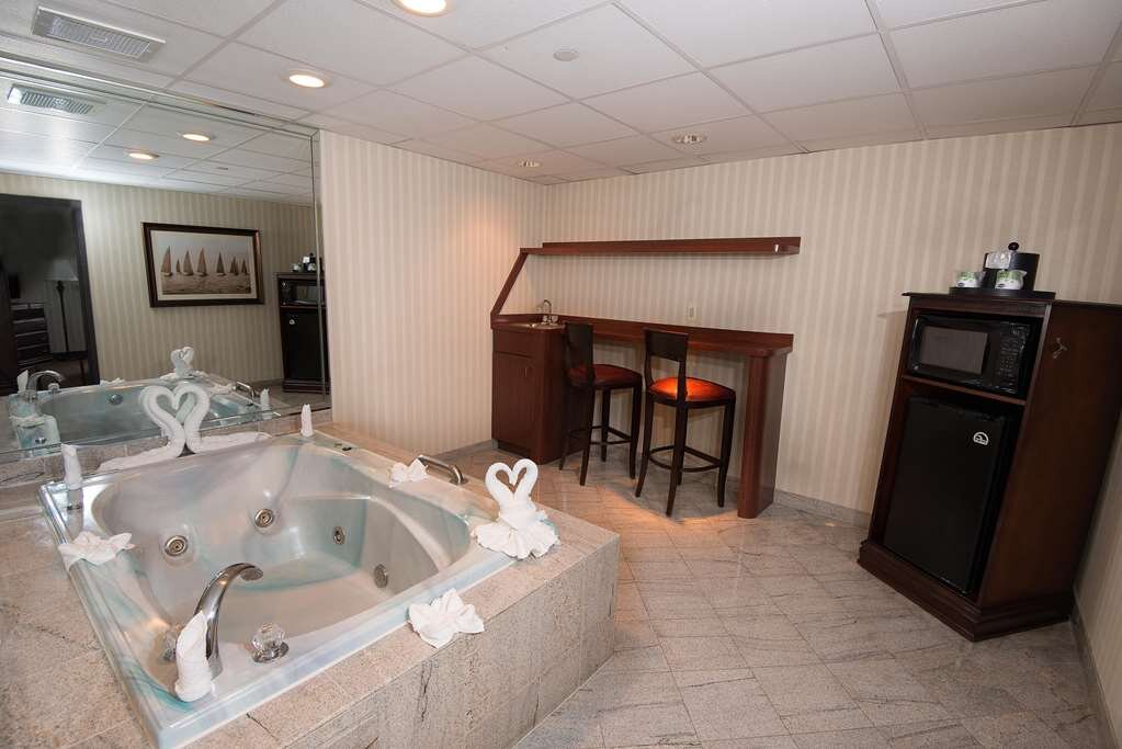 Hotel photo 21 of Hampton Inn Carlstadt-At The Meadowlands.