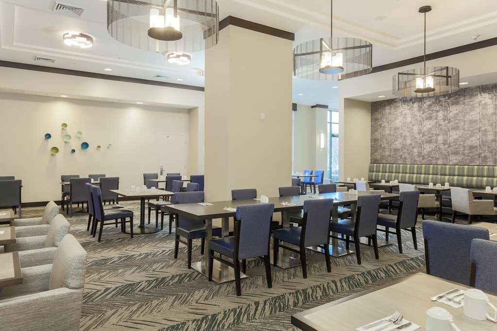 Hotel photo 6 of Hilton Garden Inn Arlington Shirlington.
