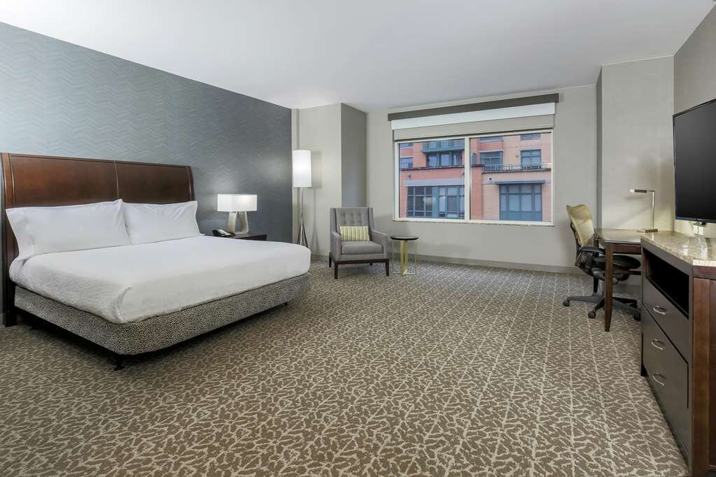 Hotel photo 28 of Hilton Garden Inn Arlington Shirlington.