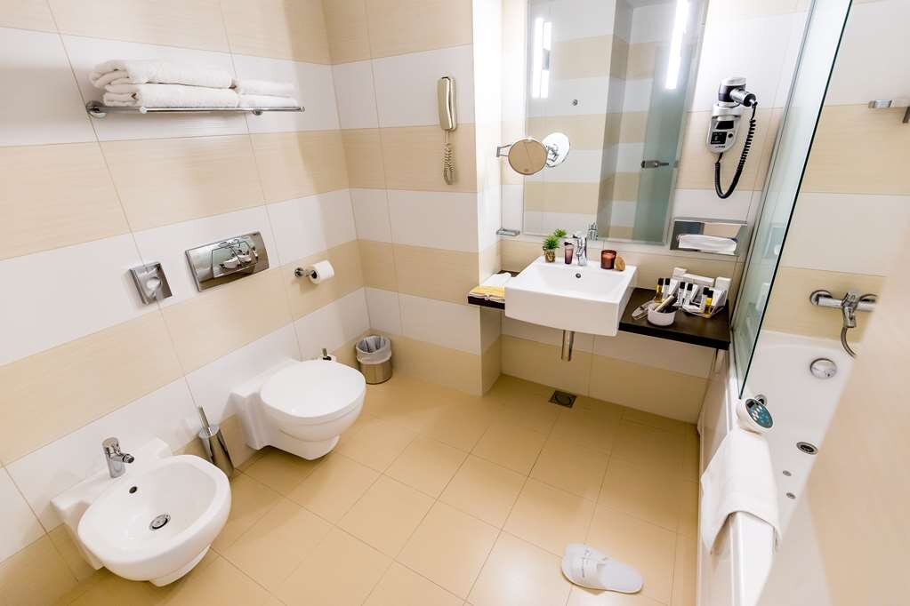Hotel photo 64 of Golden Tulip Ana Tower Sibiu.
