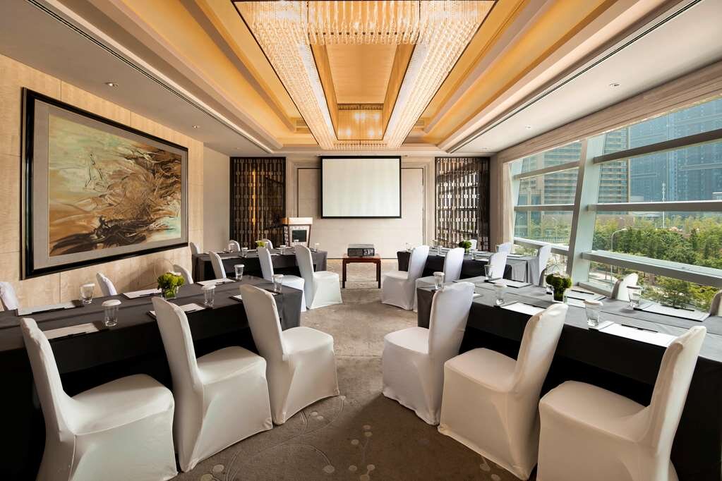 Hotel photo 60 of Hilton Dalian.