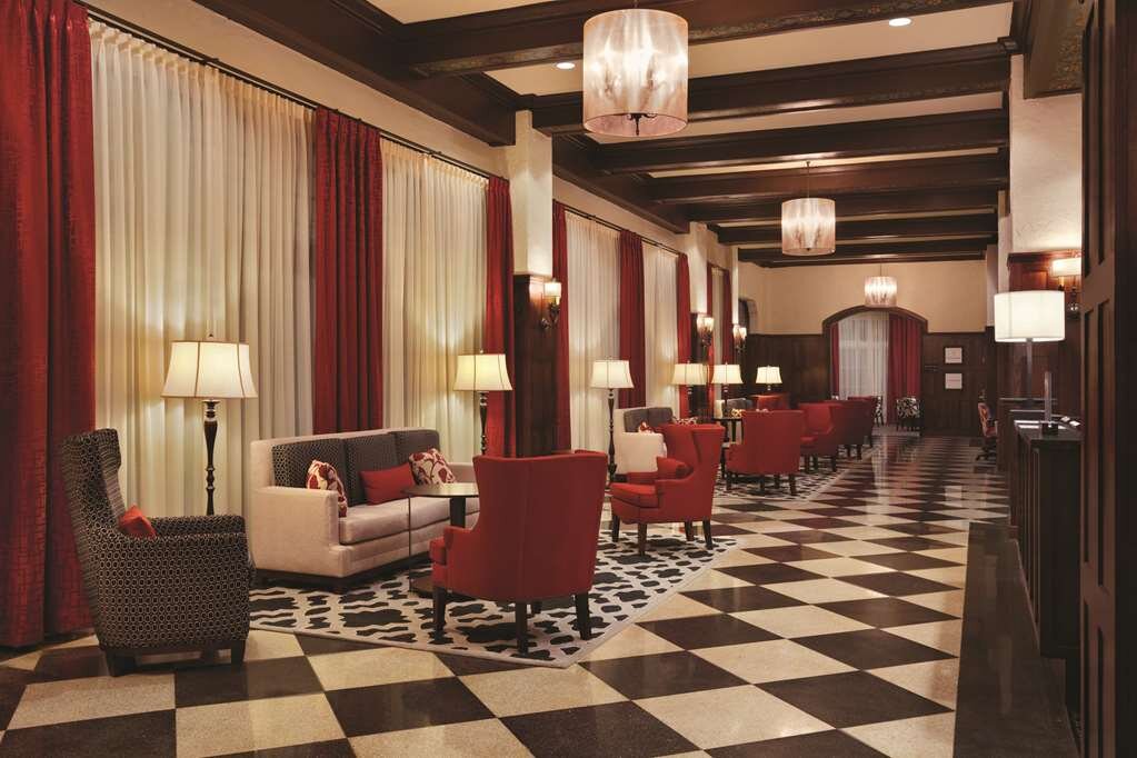 Hotel photo 28 of Hampton Inn & Suites Bradenton Downtown Historic District.