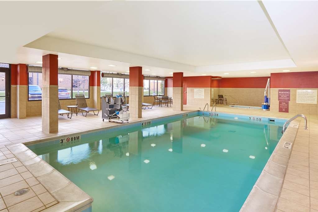 Hampton Inn Lafayette Pool Pictures Reviews Tripadvisor   Pool 