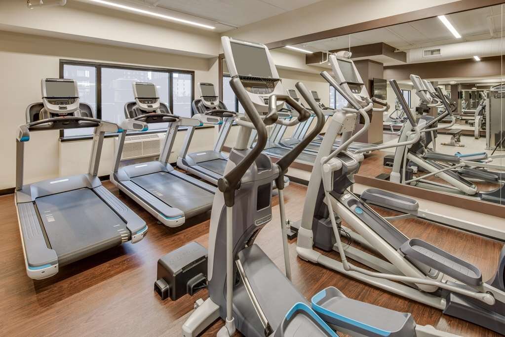 Hotel photo 14 of DoubleTree by Hilton Hotel & Suites Jersey City.
