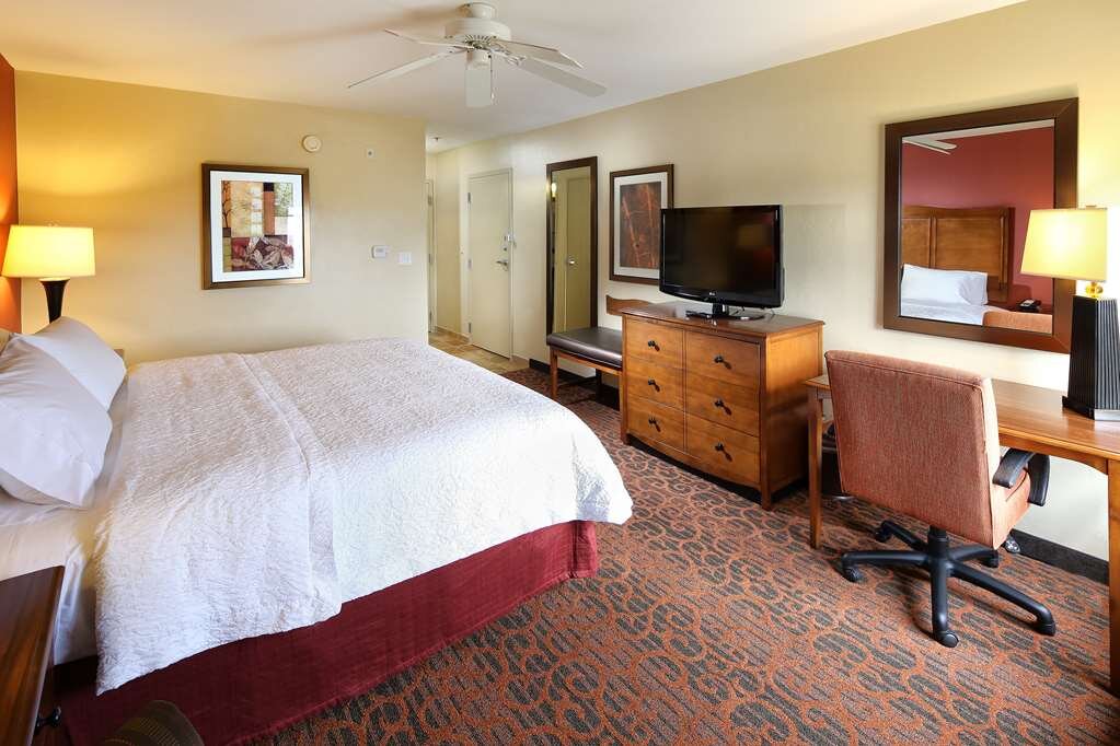 Hotel photo 13 of Hampton Inn & Suites Tucson-Mall.