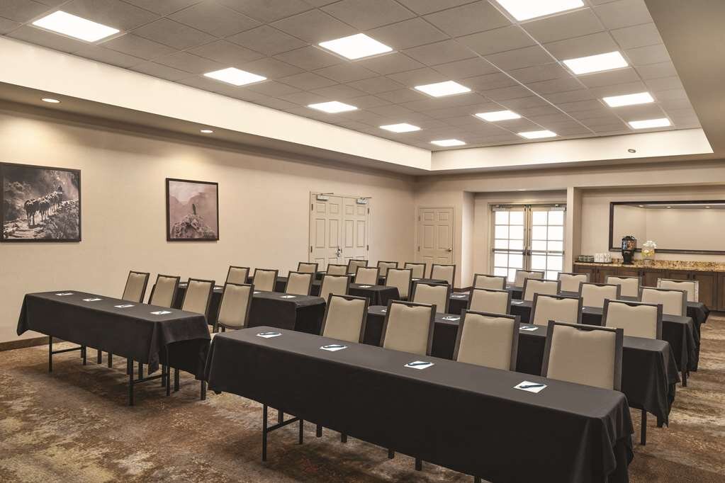 Hotel photo 11 of Homewood Suites by Hilton Tucson/St. Philip's Plaza University.