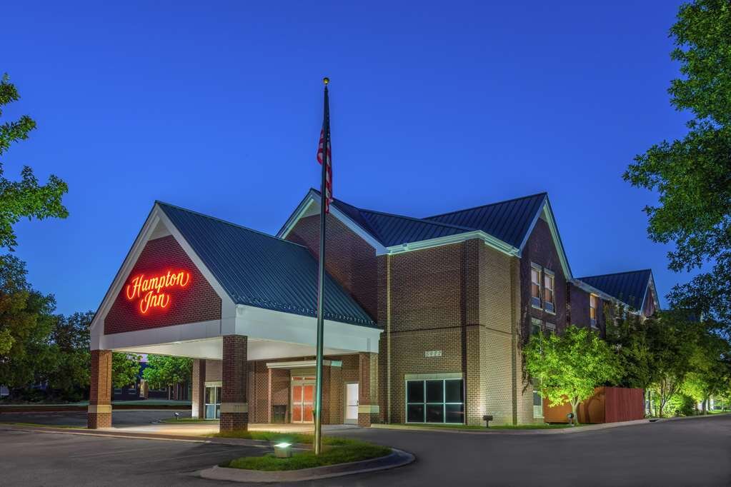 Hotel photo 55 of Hampton Inn Lincoln - Heritage Park.