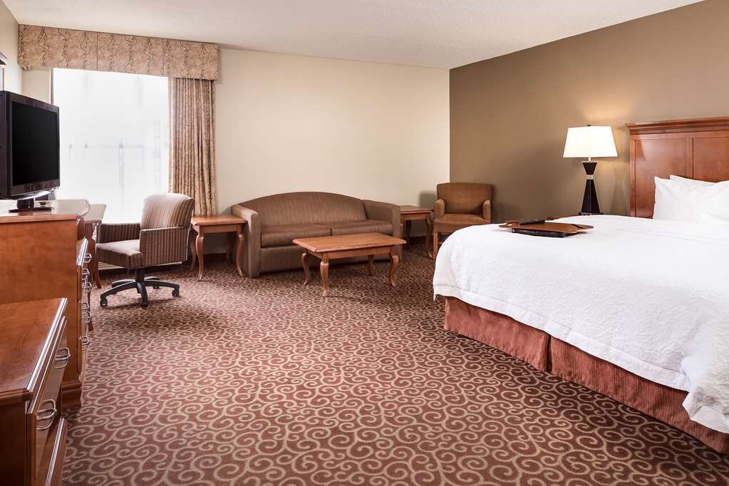 Hotel photo 34 of Hampton Inn Lincoln - Heritage Park.