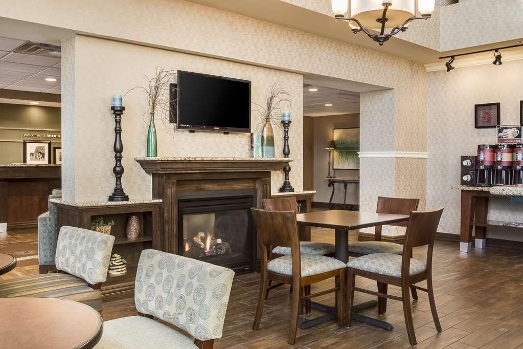 Hotel photo 34 of Hampton Inn & Suites Lincoln - Northeast I-80.