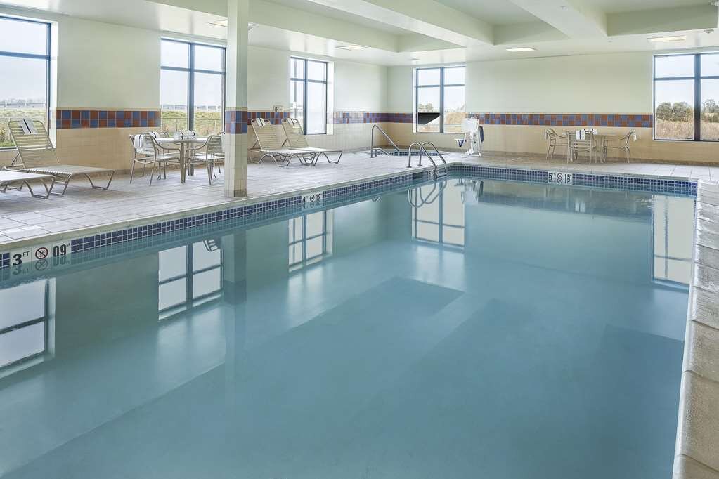Hotel photo 41 of Hampton Inn & Suites Lincoln - Northeast I-80.