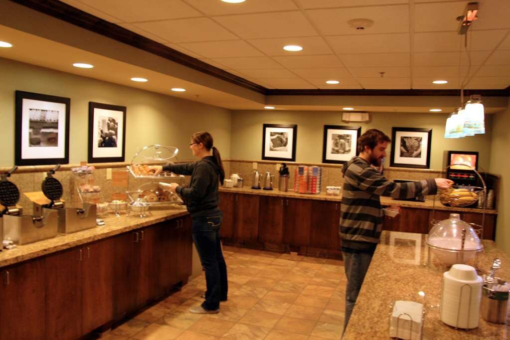 Hotel photo 27 of Hampton Inn & Suites Lincoln - Northeast I-80.