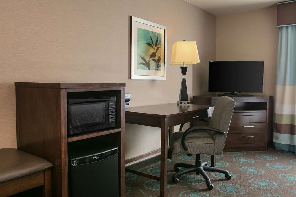 Hotel photo 10 of Hampton Inn & Suites Lincoln - Northeast I-80.