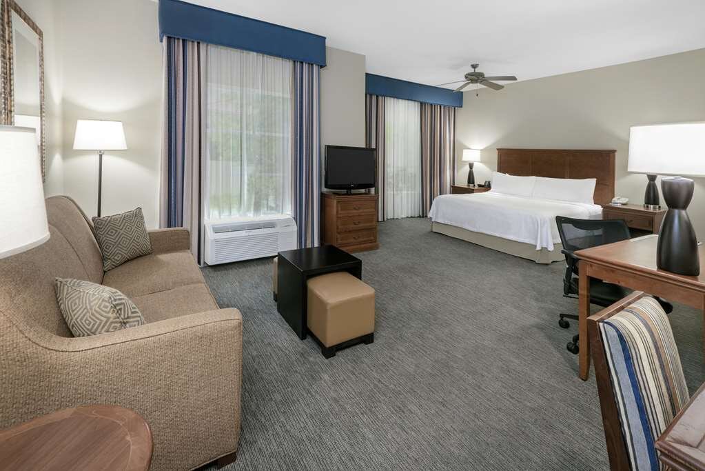 Hotel photo 6 of Homewood Suites by Hilton Laredo at Mall del Norte.