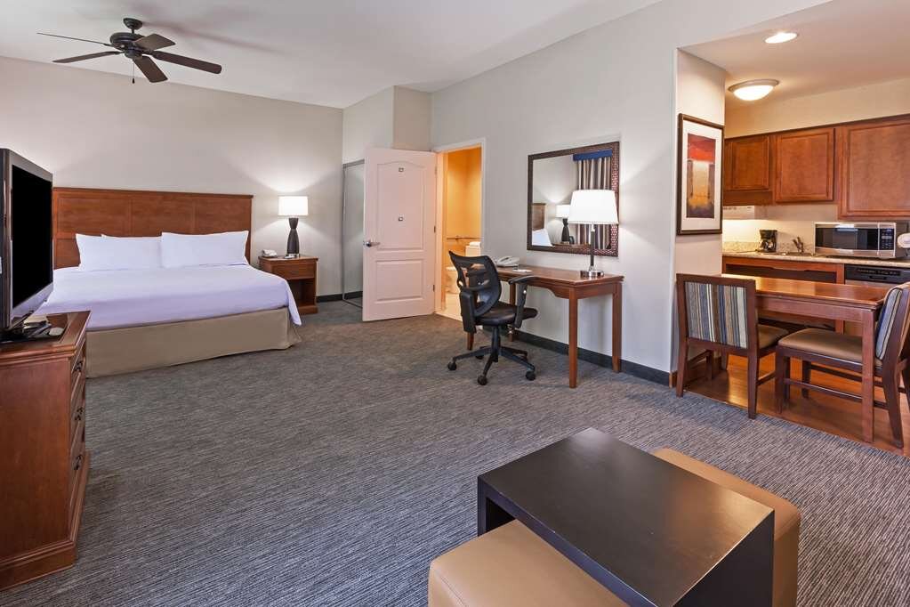 Hotel photo 26 of Homewood Suites by Hilton Laredo at Mall del Norte.