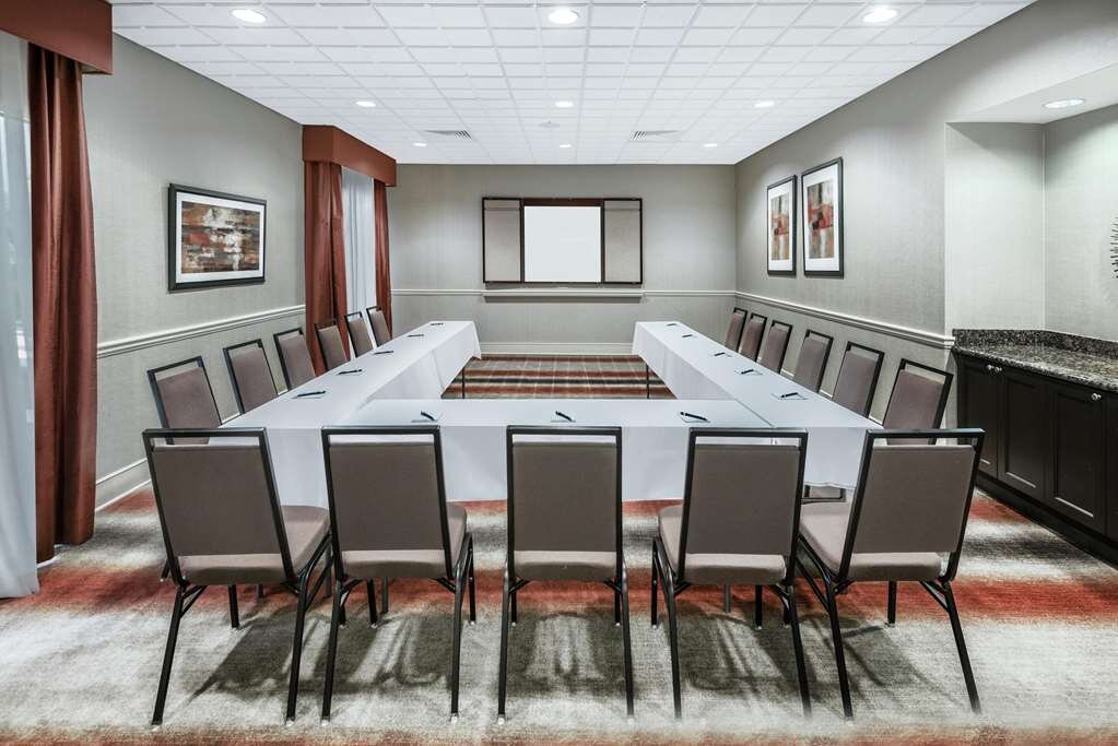 Hotel photo 20 of Homewood Suites by Hilton Laredo at Mall del Norte.
