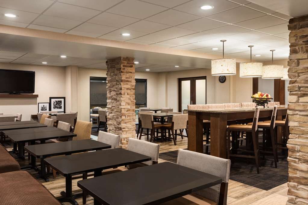 Hotel photo 34 of Hampton Inn Fort Smith.