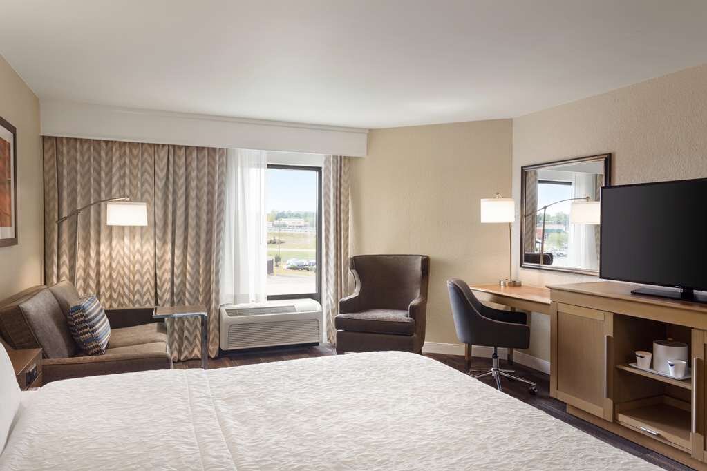 Hotel photo 52 of Hampton Inn Fort Smith.