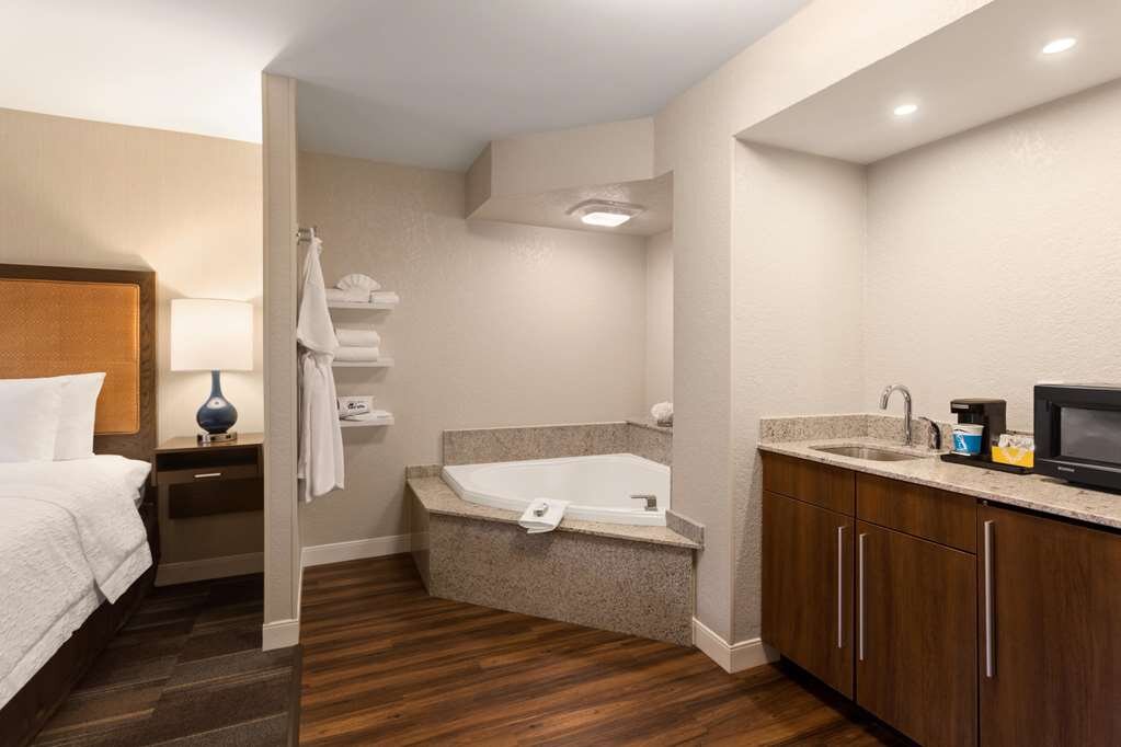 Hotel photo 19 of Hampton Inn Fort Smith.