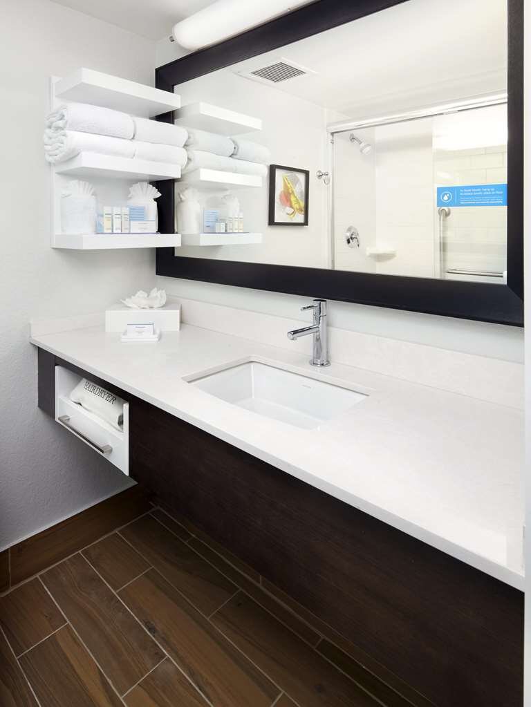 Hotel photo 17 of Hampton Inn Orlando Near Universal Blv / International Dr.