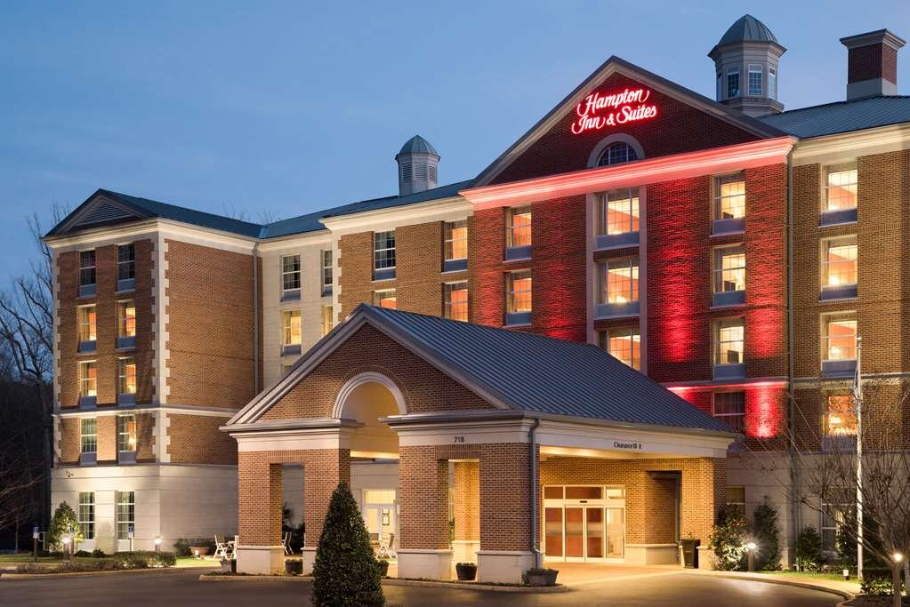Hotel photo 19 of Hampton Inn & Suites Williamsburg-Central.
