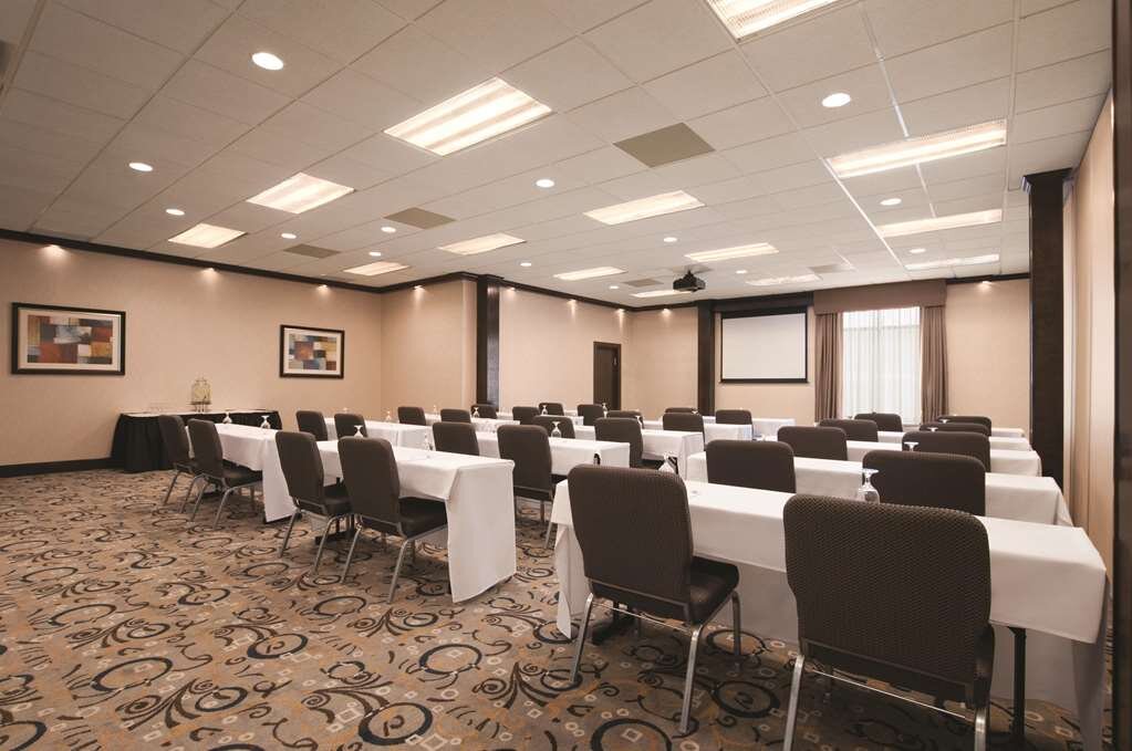 Hotel photo 29 of Embassy Suites by Hilton Corpus Christi.