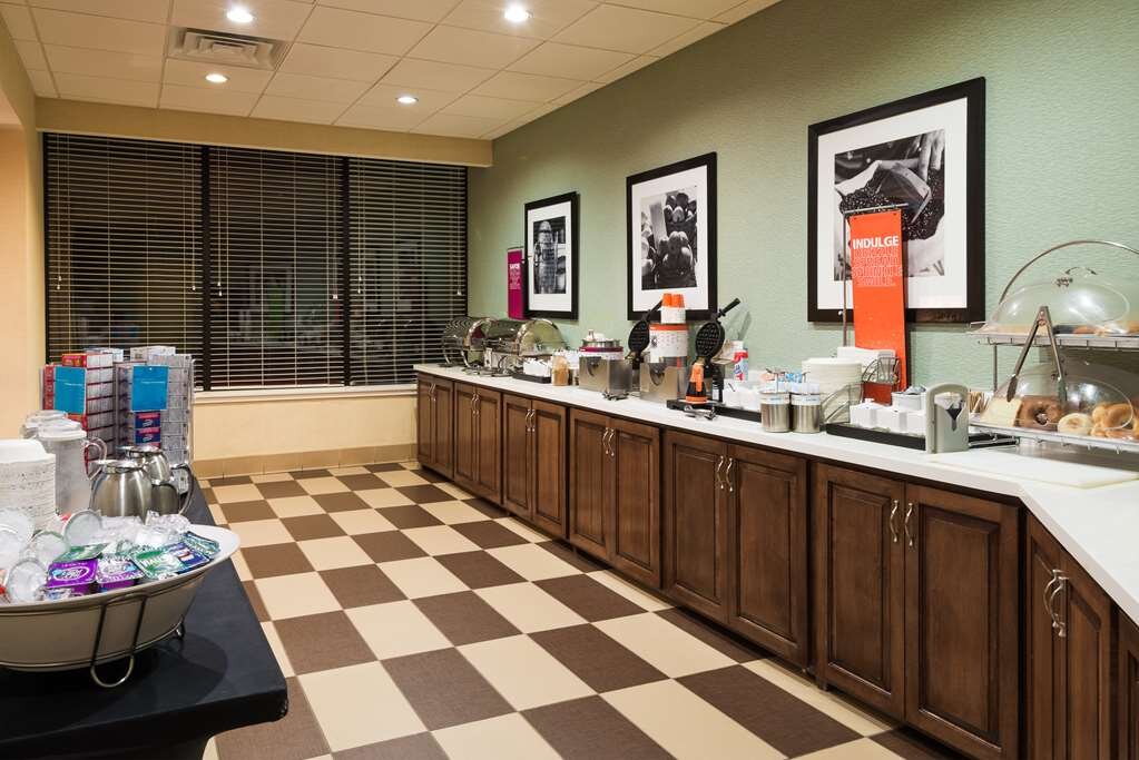Hotel photo 19 of Hampton Inn White Plains / Tarrytown.