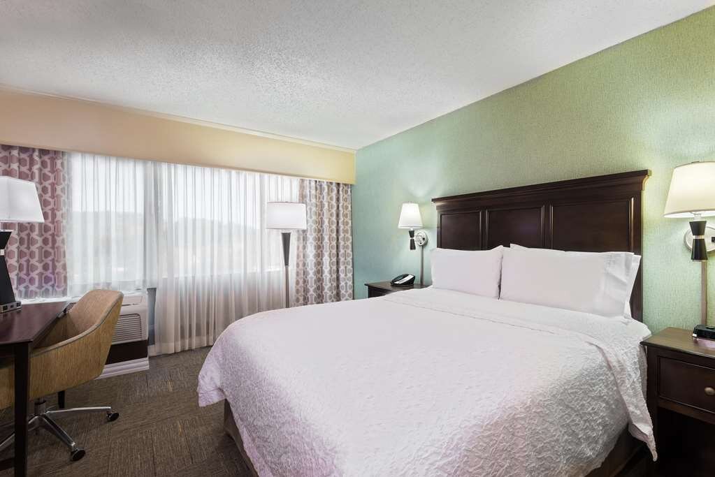 Hotel photo 5 of Hampton Inn White Plains / Tarrytown.