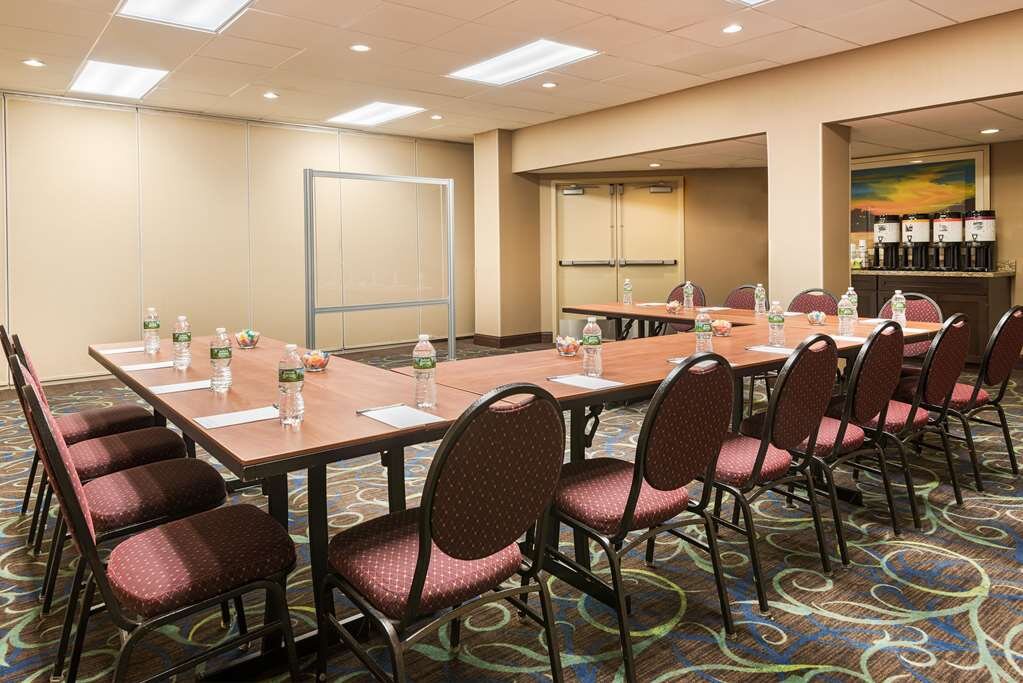 Hotel photo 25 of Hampton Inn White Plains / Tarrytown.