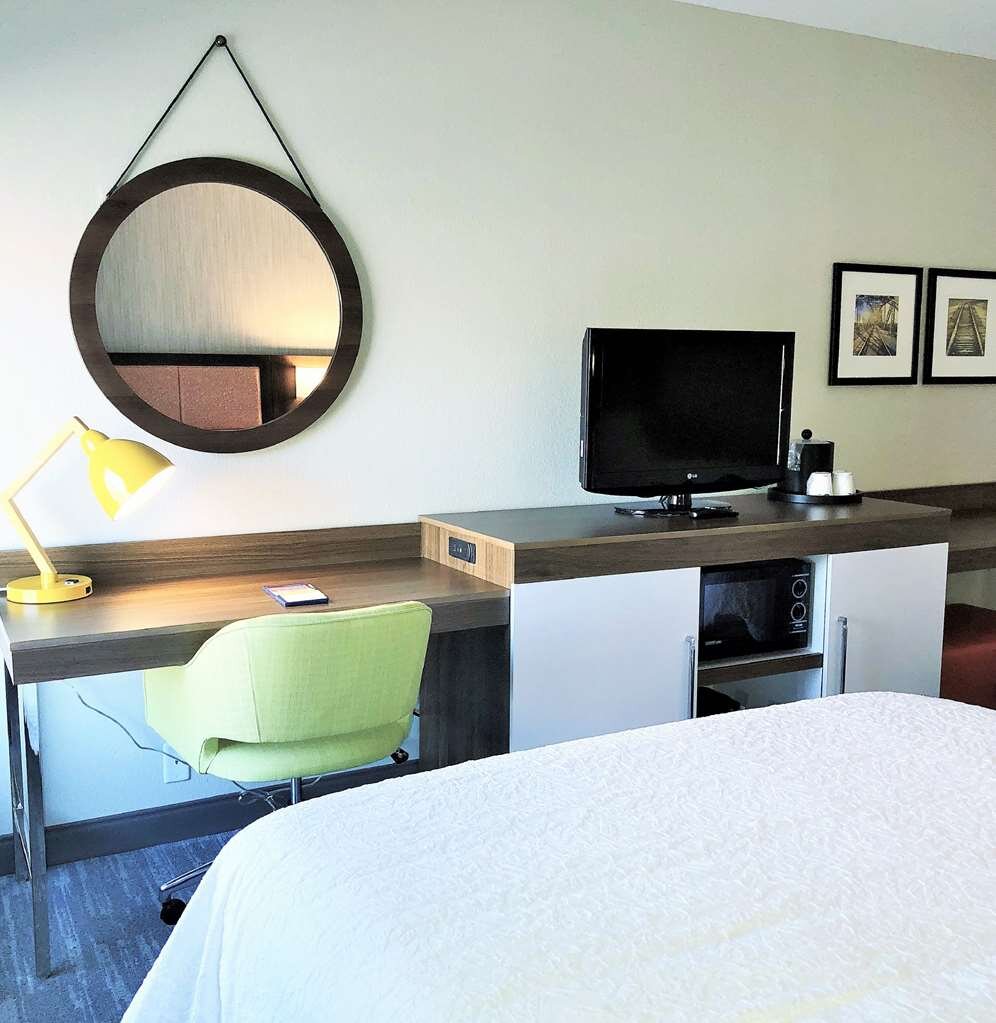 Hotel photo 9 of Hampton Inn Williamsport-Downtown.