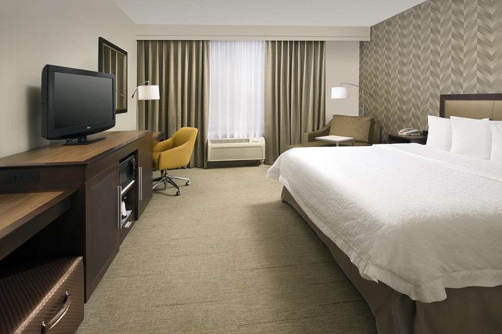 Hotel photo 54 of Hampton Inn Kansas City The Legends.