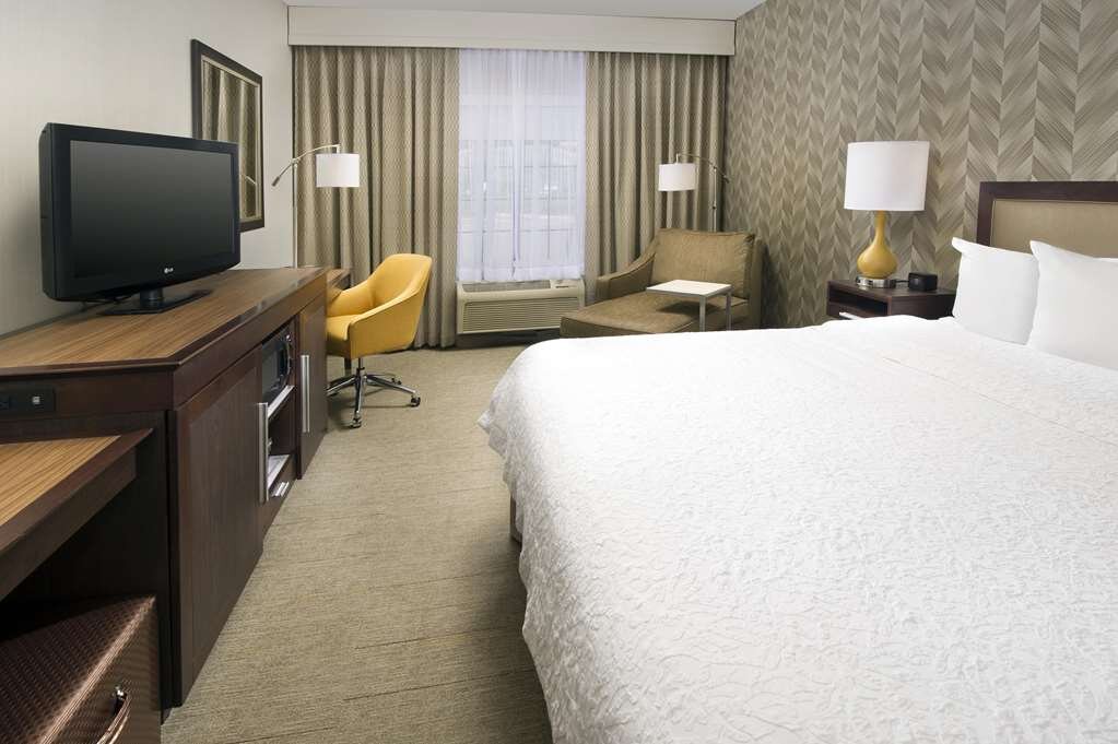 Hotel photo 41 of Hampton Inn Kansas City The Legends.
