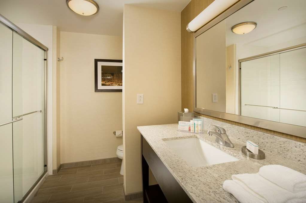 Hotel photo 33 of Hampton Inn & Suites Baltimore / Woodlawn.