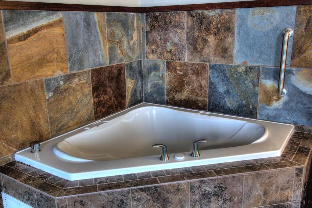 Hotel photo 9 of Hampton Inn Pigeon Forge.