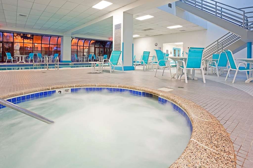 Hotel photo 22 of Hampton Inn New York - LaGuardia Airport.