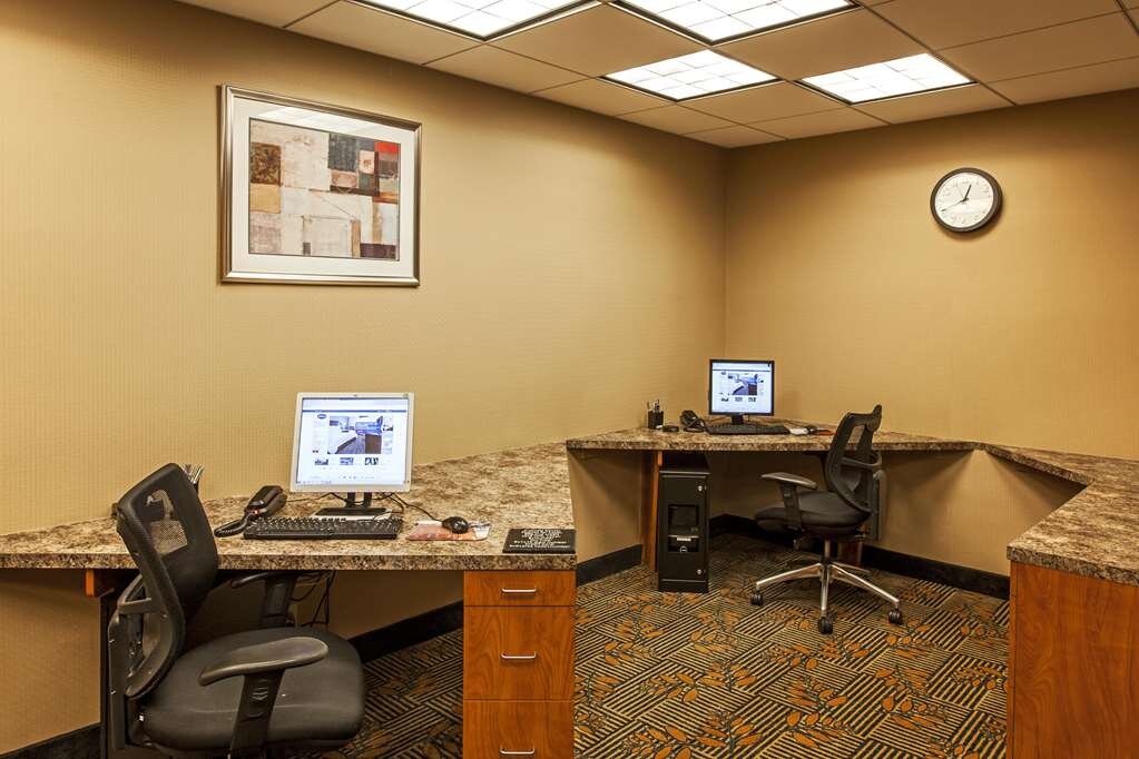 Hotel photo 39 of Hampton Inn New York - LaGuardia Airport.