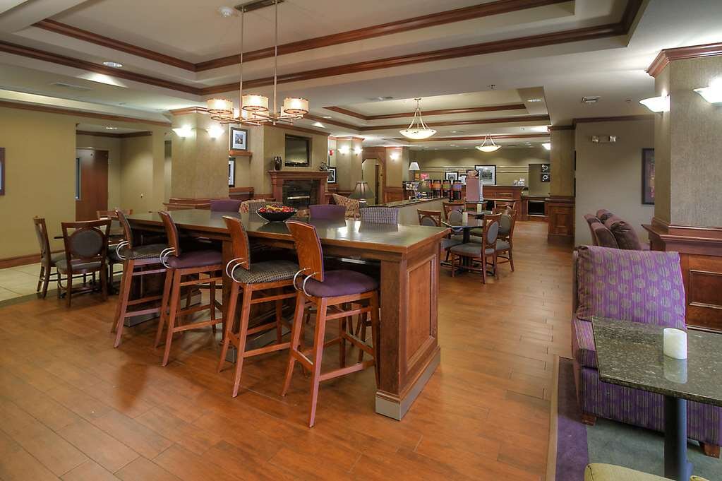 Hotel photo 25 of Hampton Inn Van Buren.
