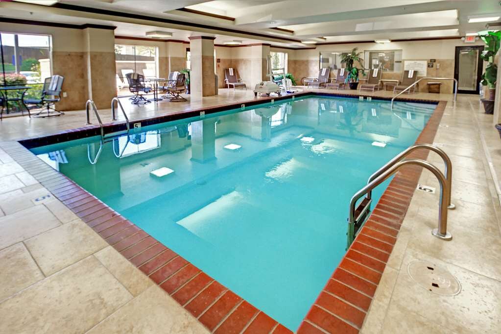 Hotel photo 18 of Hampton Inn Van Buren.