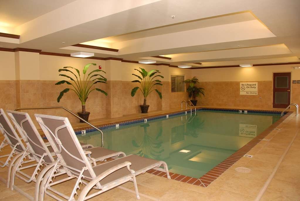 Hotel photo 24 of Hampton Inn Van Buren.