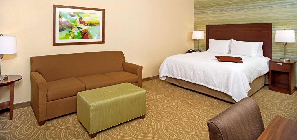 Hotel photo 20 of Hampton Inn & Suites Pittsburgh/Waterfront-West Homestead.