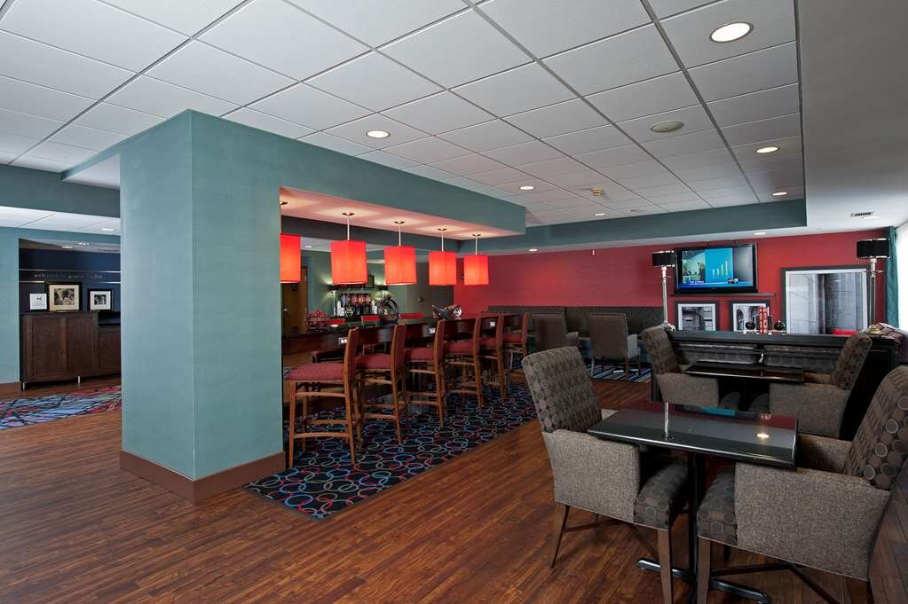 Hotel photo 37 of Hampton Inn Grand Rapids-South.
