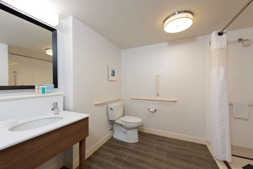 Hotel photo 20 of Hampton Inn Grand Rapids-South.
