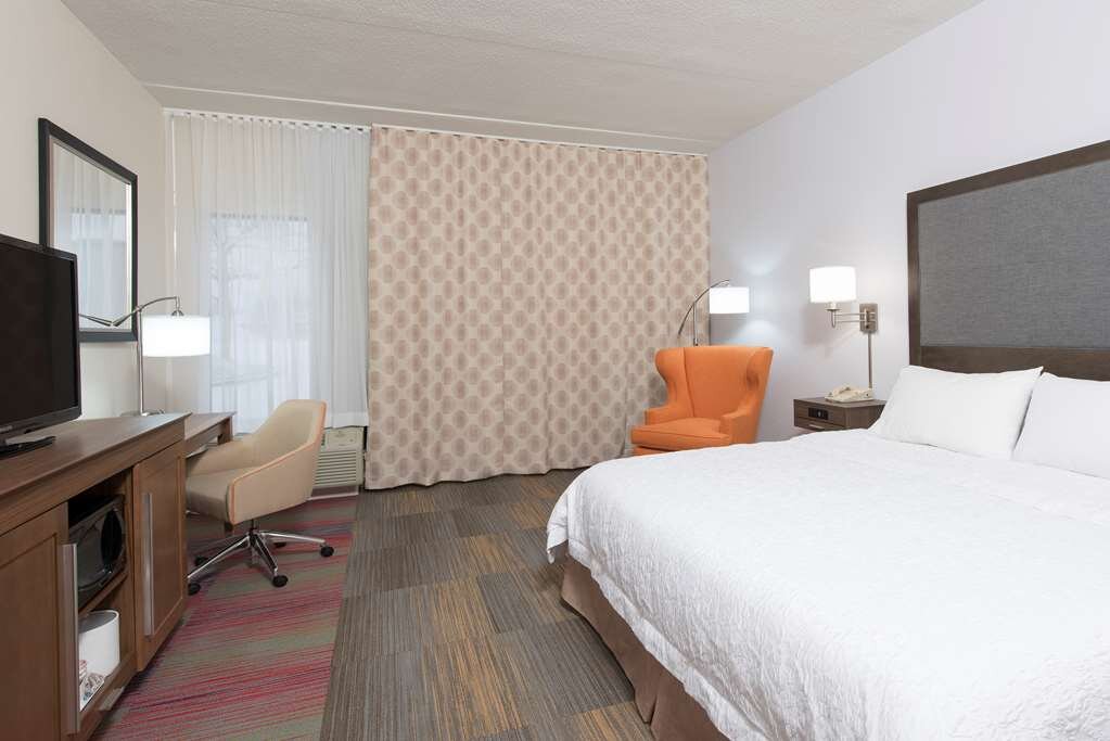 Hotel photo 18 of Hampton Inn Grand Rapids-South.