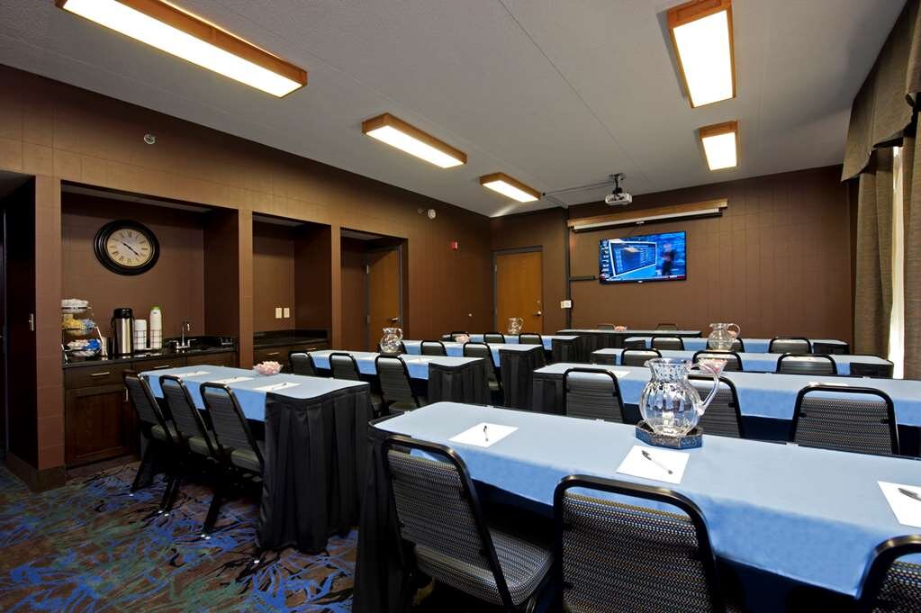 Hotel photo 26 of Hampton Inn Grand Rapids-South.